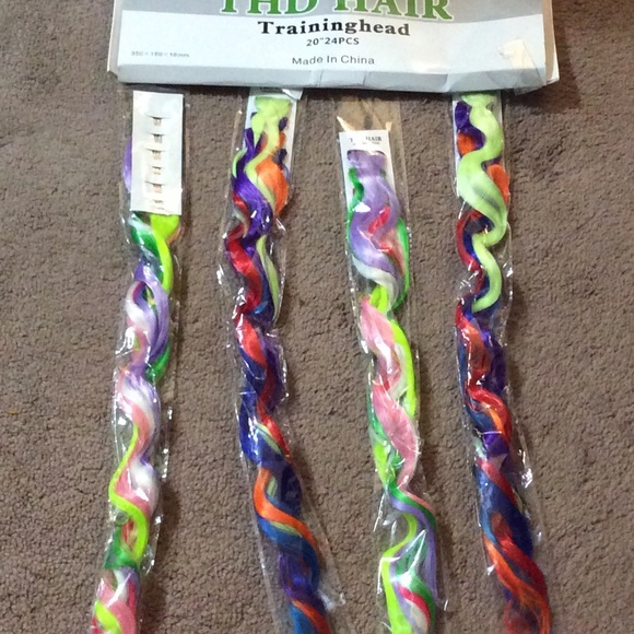 Multicolor Hair Extensions - Picture 4 of 4